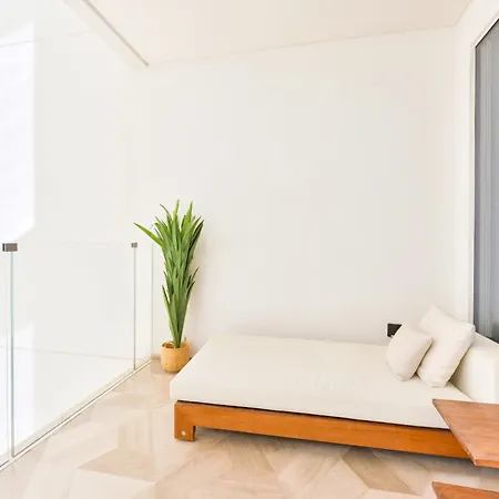 Maison Privee - Glamourous Apt With Sea Views At Five Palm Dubai Buitenkant foto